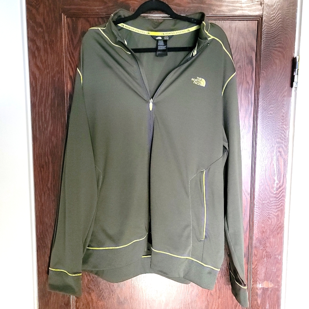 The North Face Mens Mountain Athletics Jacket Olive Green XXL